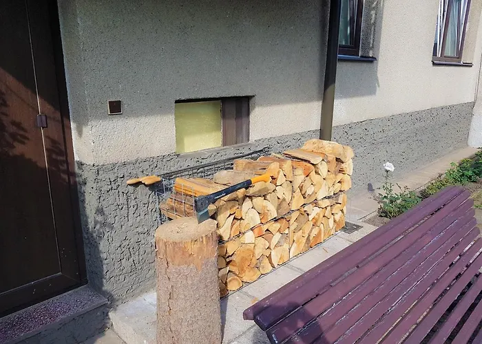 - Na Padoli *